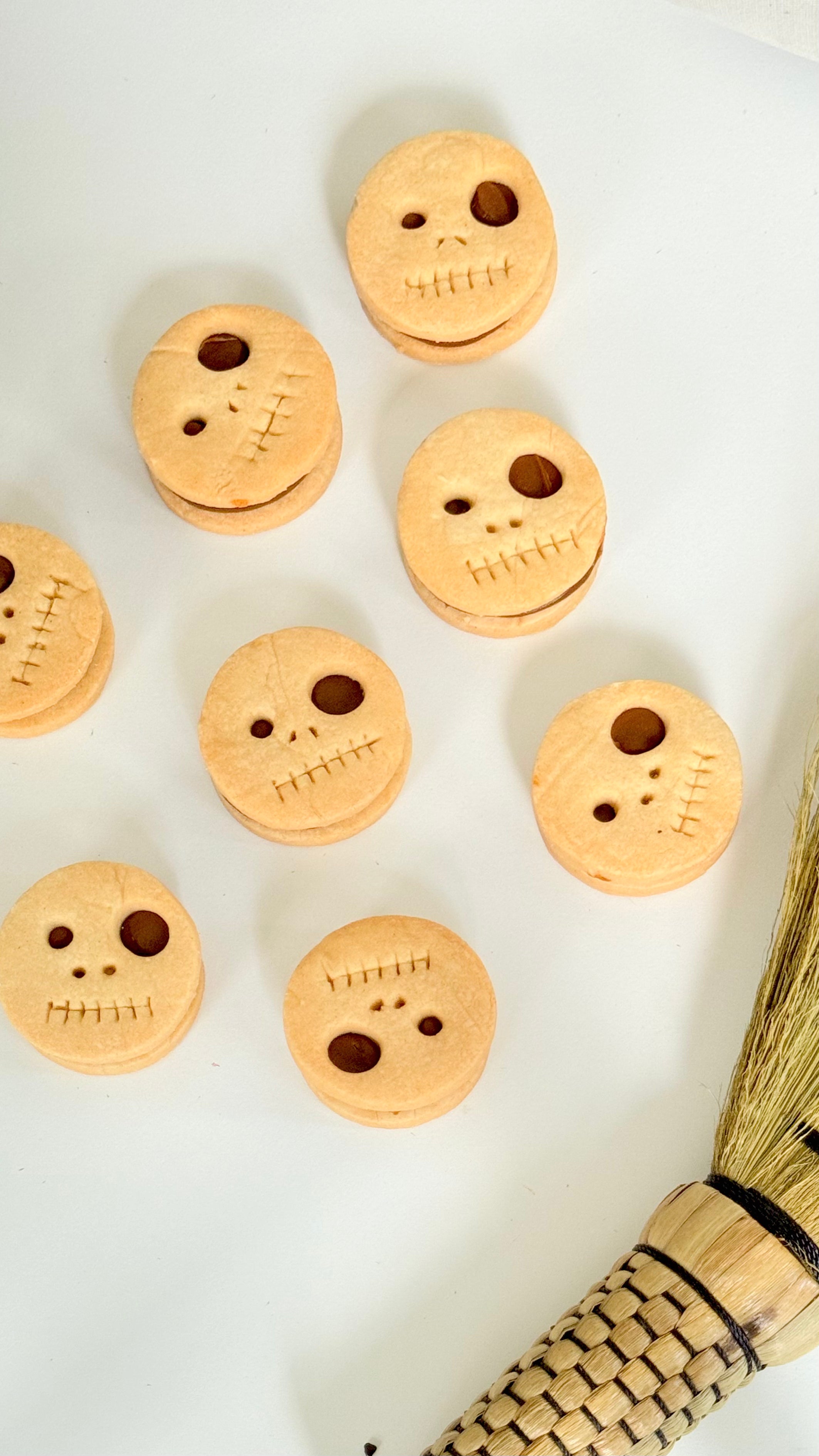 Galletas Rellena Monstrous