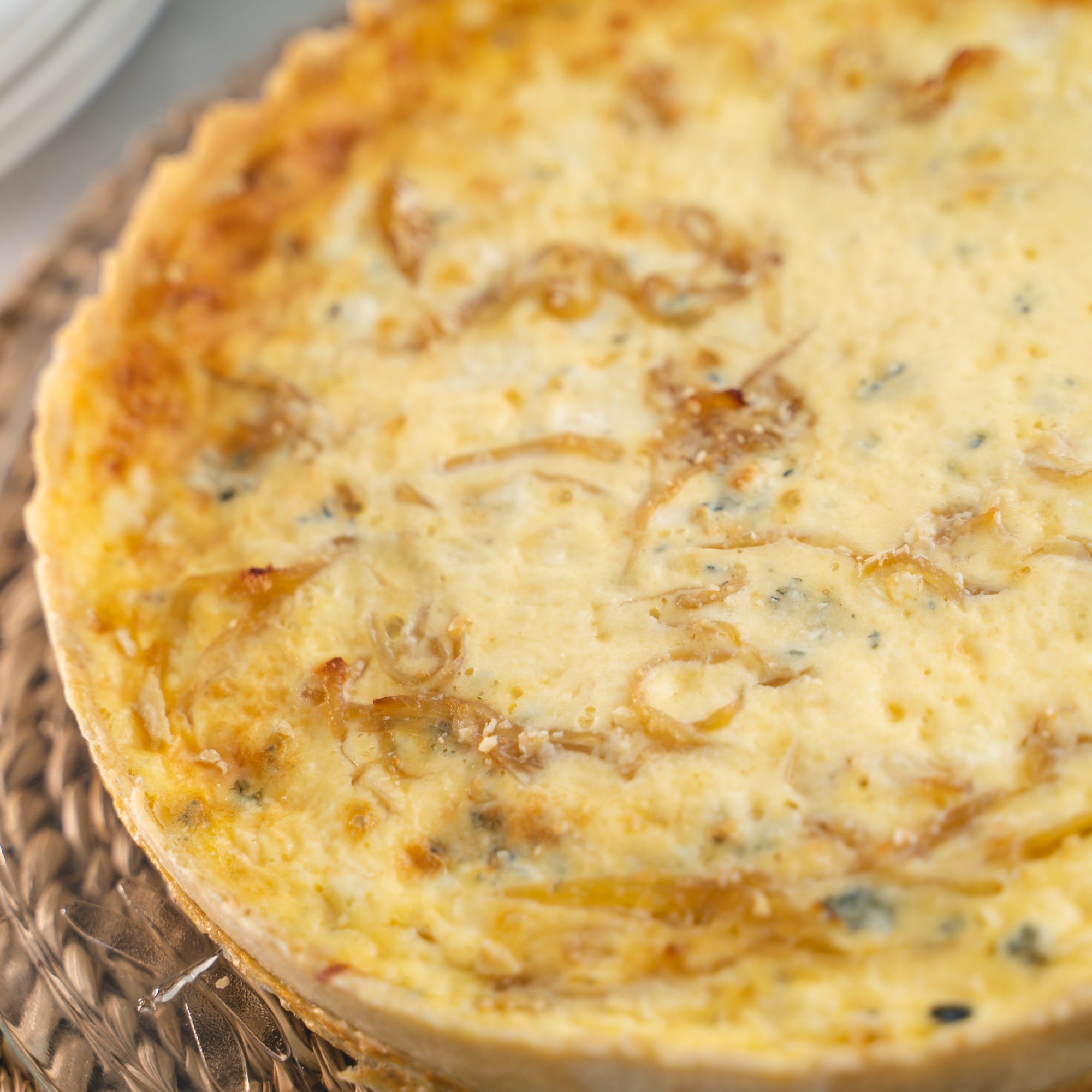 Quiche roquefort y cebolla acaramelada